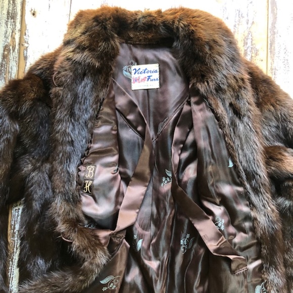 VINTAGE FUR Coat in Excellent Condition M/L - Picture 5 of 12